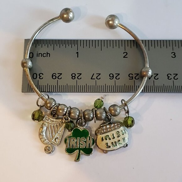 Vintage St Patrick's Day Ireland Irish Charm Bangle Bracelet Silver - Picture 8 of 8